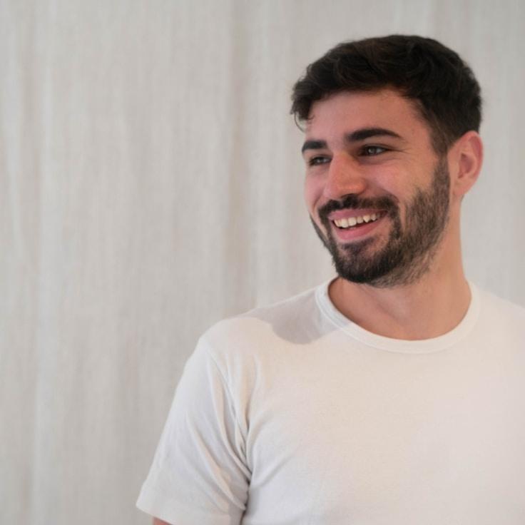 Portrait of Ravi meditation instructor